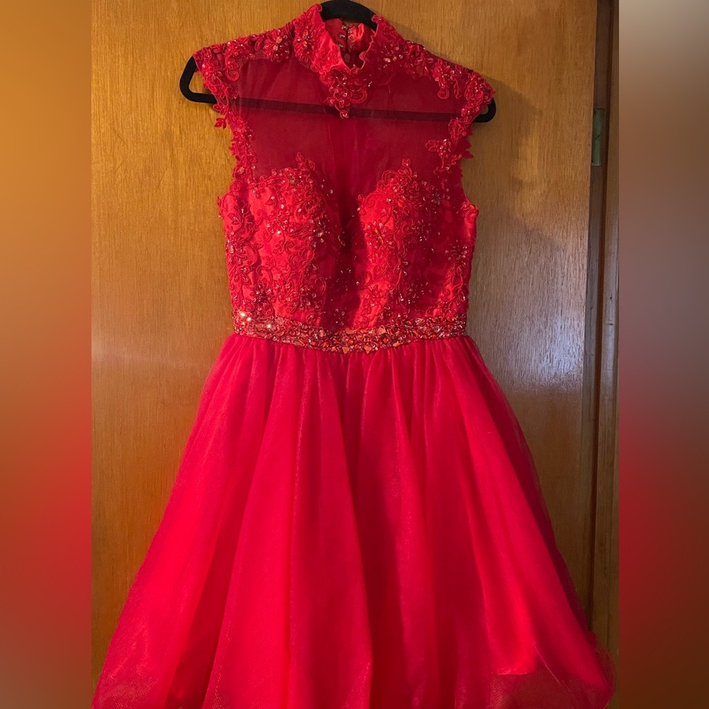 Beautiful formal, cocktail party dress worn only a few hours